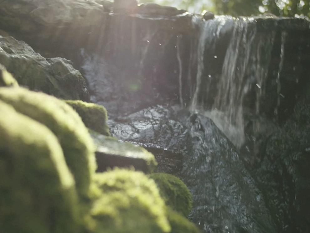 Image consisting of waterfall 