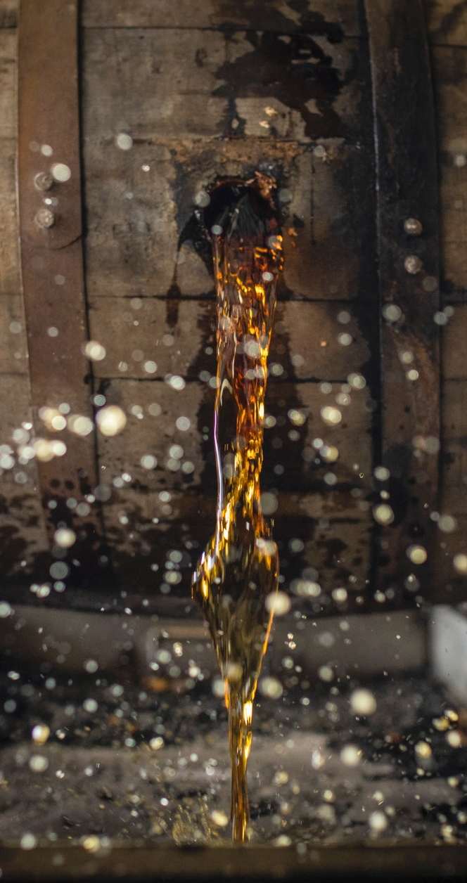 Image of splashing of wine