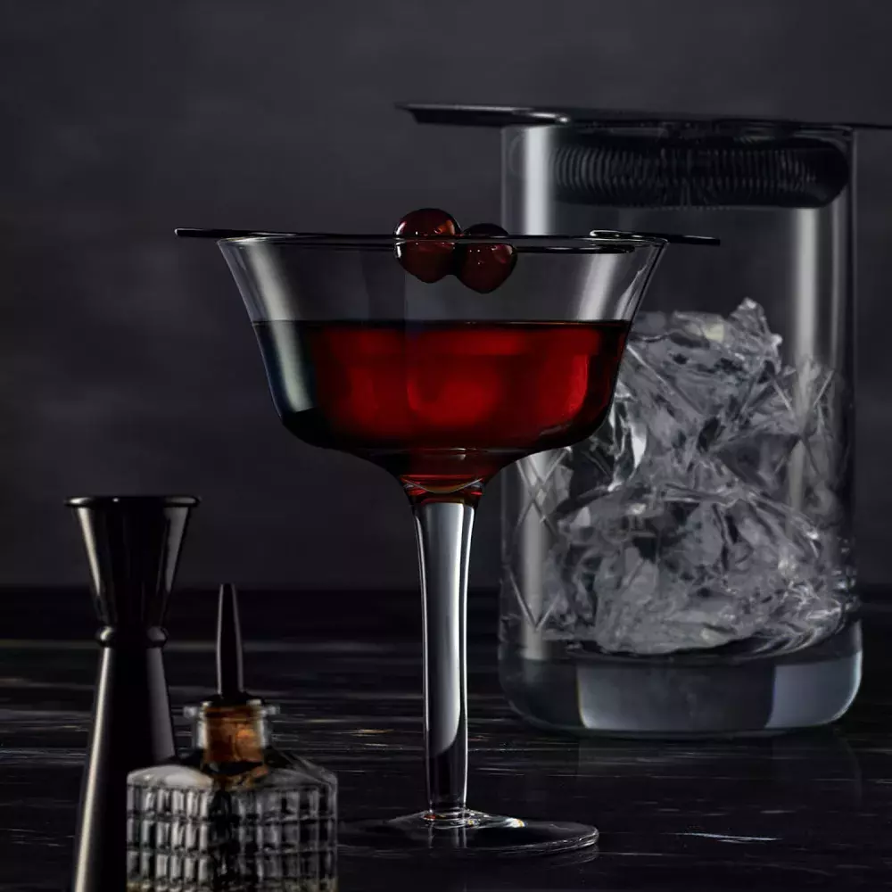 Midnight-Manhattan-Cocktail-Bourbon-Whisky-Bakers