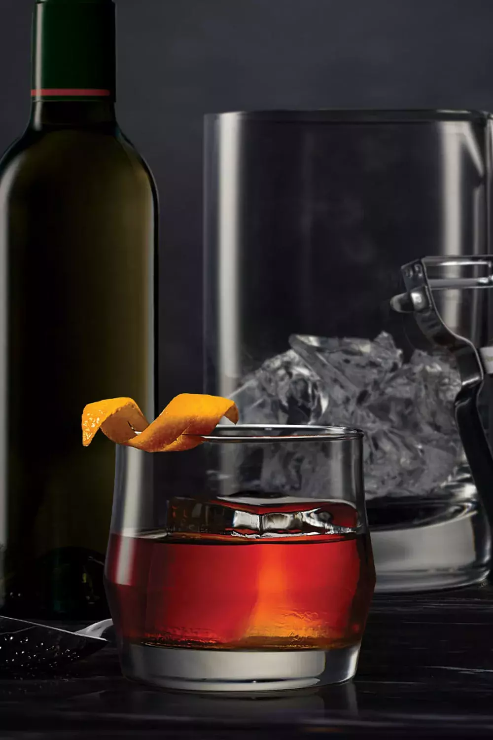 Baker's Boulevardier-Cocktail-Bourbon-Whisky-Bakers
