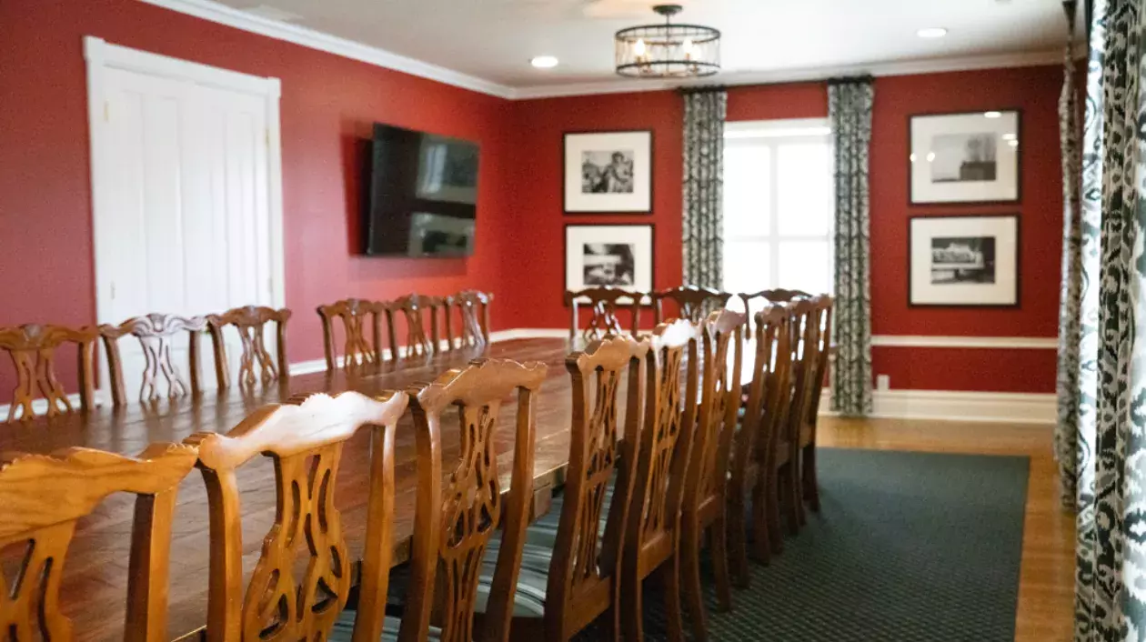 Image of Baker Beam Home dinning room