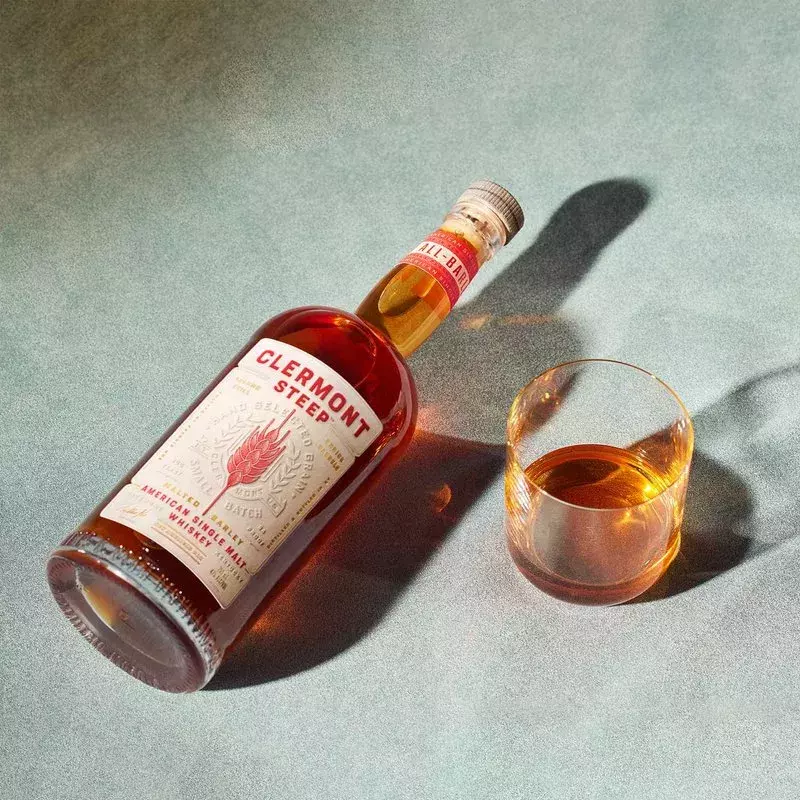 Drink and Bottle of Single Malt Whisky Clermont Steep