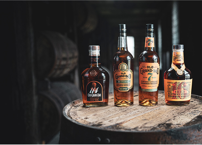 Barrel-Family-Bottles-Whisky-Old-Grand-Dad