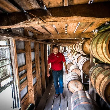 FreddieNoe-Barrels-Distillery-Handcrafted-Whiskey-LittleBook