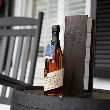 Bottle-Box-Handcrafted-Whiskey-LittleBook