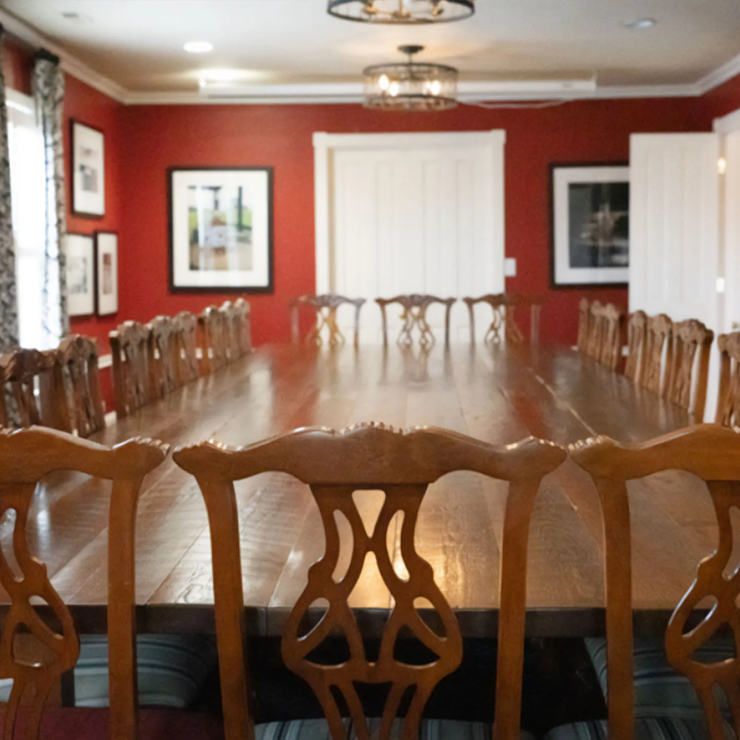 Baker beam home room interior