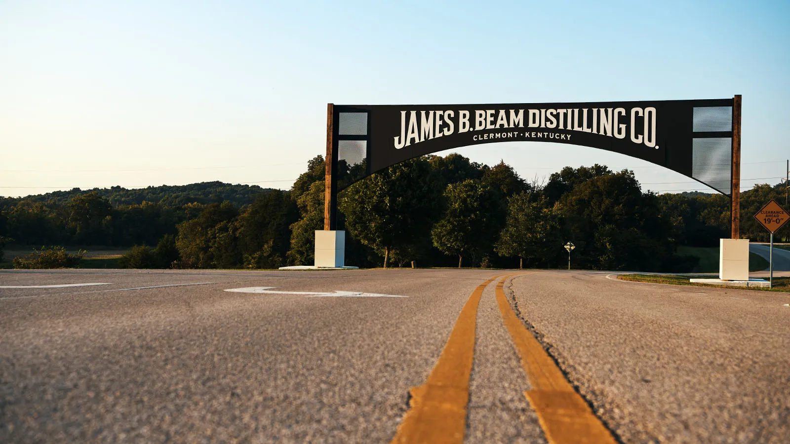 entrance-gate-road-jbbdco